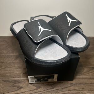 Nike Jordan Sandals 6Y